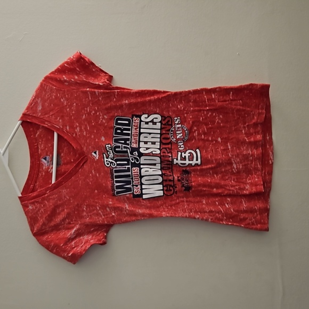 Small‎ Majestic TSHIRT